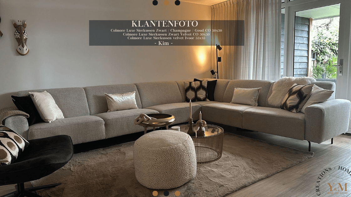 Sierkussen Chiaro Black 45 x 45 cm | Luxe donsvulling | INNO living Sierkussen Chiaro Black 45 x 45 cm | Luxe donsvulling | INNO living