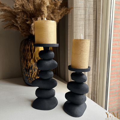 Vase The World 2delig Set Kandelaars Zwart Metaal - Carepa - Shop deze design Kaarsenhouders bij Y&M
