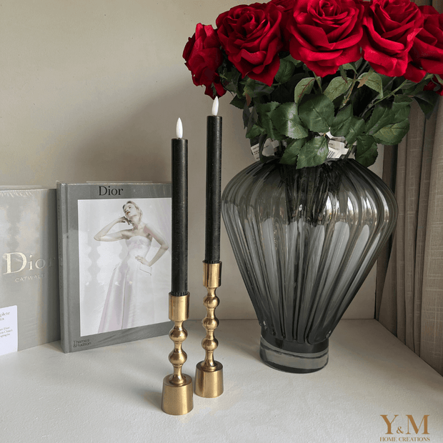 2delig set Luxe Gouden Kandelaars - Slanke Kandelaars - Maak jouw huis af met mooie design kaarsenhouders en maak het direct af met LED dinerkaarsen