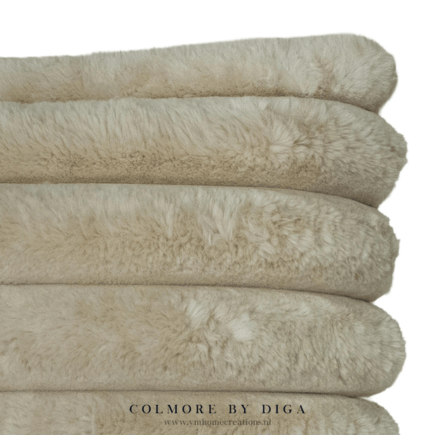 Rib Bont Cream Hazelnoot 50x50 Luxe Sierkussens Colmore by Diga, Past op jouw bank  sofa maar ook op bed. “Style je (lounge) bank, bed helemaal af met onze prachtige luxe kussens!”