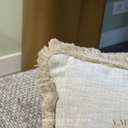 Luxe Linnenlook Sierkussen Cream | Sand (Cushion MAEVE). Ontdek de stijlvolle charme van onze luxe linnenlook sierkussens van het exclusieve merk Colmore by Diga.  Shop by Y&M Home Creations