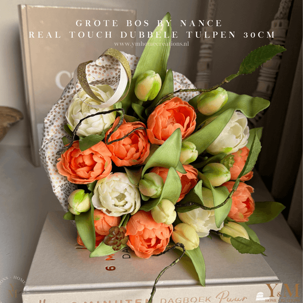 Voorjaarsboeket zijden/kunst met real touch tulpen in roze, per stuk Voorjaarsboeket zijden/kunst met real touch tulpen in roze, per stuk
