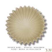 Sand | Beige Wave schaal, keramiek. Taupe. Prachtige waaier schaal | Kom. Vorm van een koffiefilter. Mooi als decoratie of voor praktisch gebruik: deze plissékom past altijd en in elk interieur!
