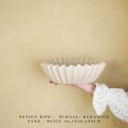 Sand | Beige Wave schaal, keramiek. Taupe. Prachtige waaier schaal | Kom. Vorm van een koffiefilter. Mooi als decoratie of voor praktisch gebruik: deze plissékom past altijd en in elk interieur!