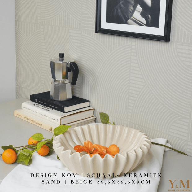 Sand | Beige Wave schaal, keramiek. Taupe. Prachtige waaier schaal | Kom. Vorm van een koffiefilter. Mooi als decoratie of voor praktisch gebruik: deze plissékom past altijd en in elk interieur!