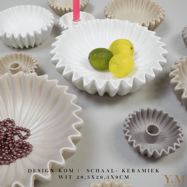 Wit Wave schaal, keramiek. Prachtige waaier schaal | Kom. Vorm van een koffiefilter. Mooi als decoratie of voor praktisch gebruik: deze plissékom past altijd en in elk interieur!