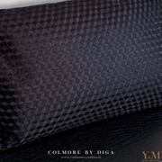 Design Zwaty Mozaïek CO  60x35 Luxe Sierkussens Mooie luxe sierkussens van het mooie merk Colmore by Diga, die heel goed passen op jouw bank / sofa maar ook op bed. “Style je (lounge) bank, bed helemaal af met onze prachtige luxe kussens!”