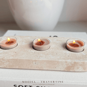 MOOISA Travertine Waxinelichthouder 3 Stuks op 1 Plateau. Prachtige toevoeging aan jouw interieur. Supermooi, elegant, stoer & luxe Kandelaar, gemaakt uit mooi natuurlijk massief beige, crème travertijn. TREND VAN NU