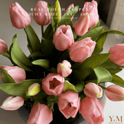 Hoog kwaliteit kunst Tulpen bos van 7st. 30cm, licht Roze. Maak jouw vaas compleet met mooie Real Touch Tulpen (Tulips). Zijden | Kunst bloemen . Shop bij Y&M Home Creations