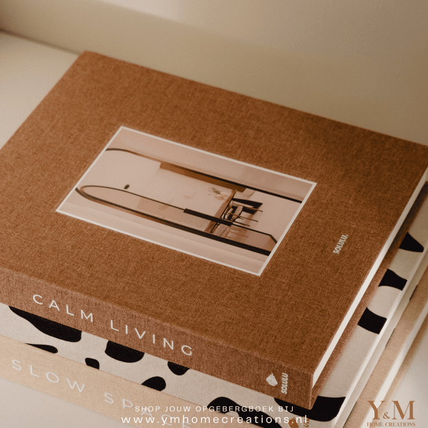 SOLULU - Calm Living Opbergboek (M) - Bruin | Taupe met een prachtige bruin tint foto - Boek met de uitstraling van een écht koffietafelboek! Perfect voor in een serene (Japandi) woonstijl.