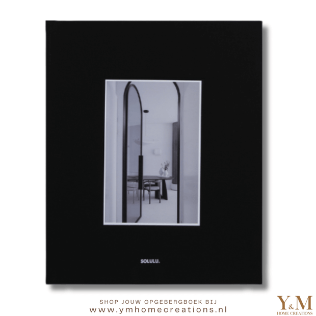 SOLULU - Monochrome Living Opbergboek (M) - Zwart (met zwart wit foto) met de uitstraling van een écht koffietafelboek! Perfect voor in een serene (Japandi) woonstijl.