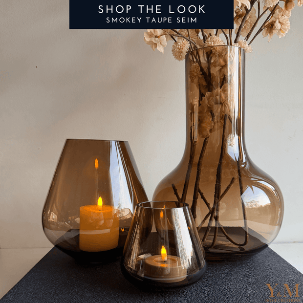 Shop The Look Smokey Taupe Rookglas Set SEIM - Rookglas taupe SEIM -Vaas – Tasman Windlicht XS & Tasman S. Deze gave Set wil je gewoon in huis hebben. Rookglas, Smokeyglas, Taupe