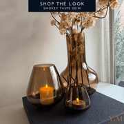 Shop The Look Smokey Taupe Rookglas Set SEIM - Rookglas taupe SEIM -Vaas – Tasman Windlicht XS & Tasman S. Deze gave Set wil je gewoon in huis hebben. Rookglas, Smokeyglas, Taupe
