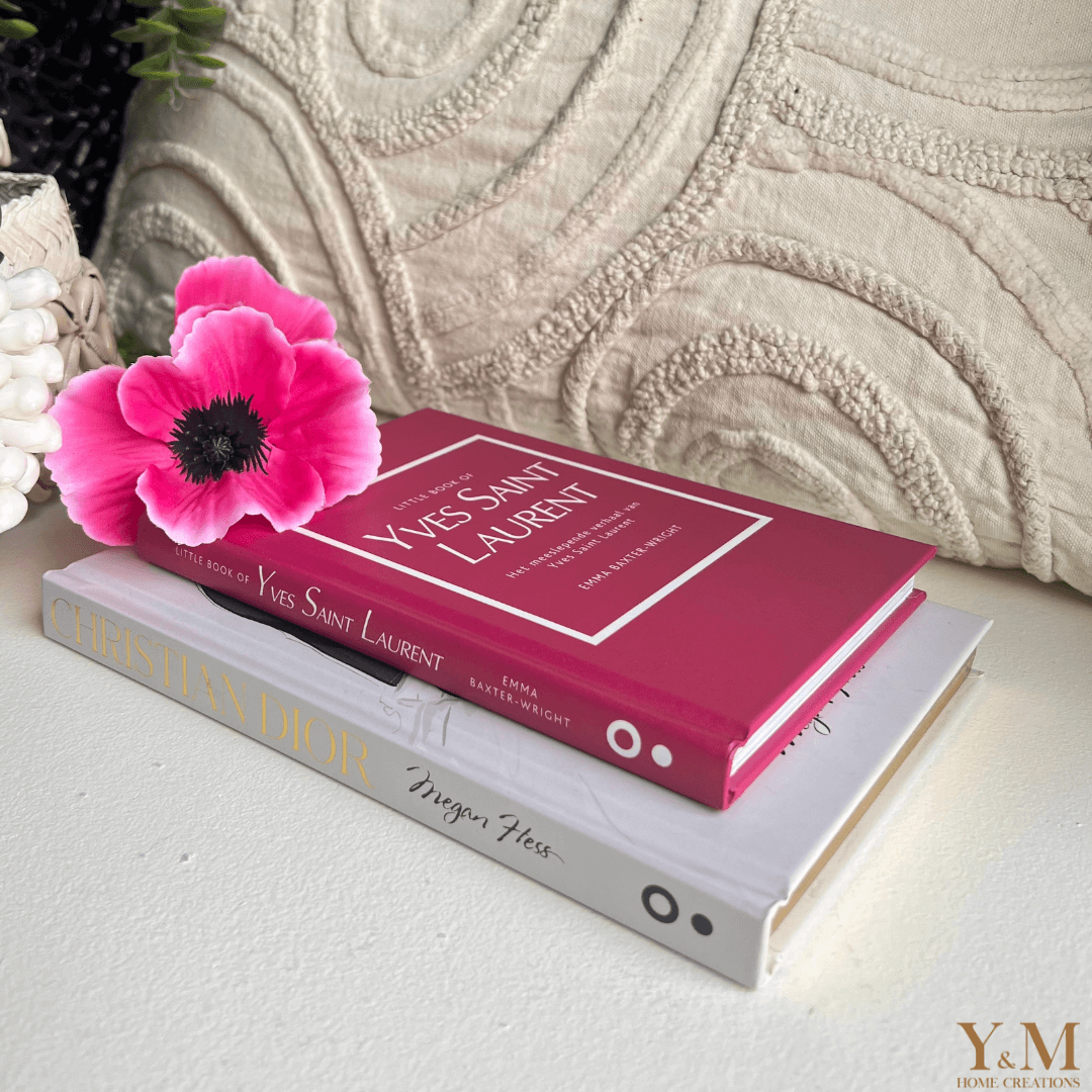 Tafelboek - Little Book of Yves Saint Laurent - YSL (NL) – Y&M