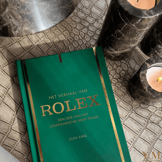 Tafelboek Het verhaal van Rolex. Prachtig Koffietafelboek voor op de salontafel, leestafel en dressoir. Mooi inspiratie boek van Rolex. Een eerbetoon aan het legendarische horloge merk in woord en beeld.