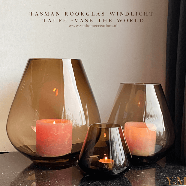 VTW Tasman Taupe | PEAR Taupe Rookglas XS - Koop het bij Y&M Home Creations – Eric Kuster – Hotel Chique stijl – Trendy – Smokey glas - Vase The World 