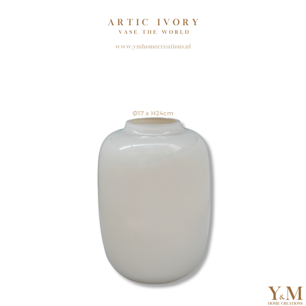 VTW Vaas Artic Ivory XS Ø17 x H24cm - Vase The World - Shop bij Y&M Home Creations jouw unieke vaas.