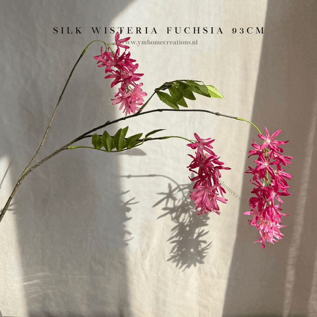 Zijden Bloem Tak - Japanse Wisteria – Roze Regen Fuchsia | Pink 93cm - Shop bij Y&M Home Creations Laat je interieur shinen met deze prachtige, stijlvolle Japanse zijden blauwe regen takken!