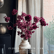 Zijden Bloesemtak - Japanse Bloesem Prunus Dark Mauve & Aubergine gemixt 84cm - Shop bij Y&M Home Creations Laat je interieur shinen met deze prachtige, stijlvolle Japanse zijden kersen bloesemtakken! 