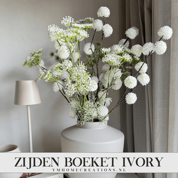 Zijden Boeket met of zonder  Vaas - Ivory met VTW Tugale Matte Ivoor - Shop bij Y&M Home Creations. "Een stijlvolle, prachtig zijden bloemen, voor op een bijzondere plek!"