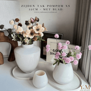 Zijden Tak PomPom XS 52cm - Shop bij Y&M Home Creations Laat je interieur shinen met deze prachtige, stijlvolle zijden decoratie takken! 