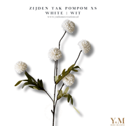 Zijden Tak PomPom Wit | White XS 52cm - Shop bij Y&M Home Creations Laat je interieur shinen met deze prachtige, stijlvolle zijden decoratie takken! 