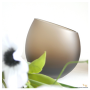 Y&M Home Creations Vase the World Moho Taupe Satin Windlichten S & M en als SET. Luxe, Sfeervolle en Unieke Windlichten. Kandelaars / Waxinelichten / Sfeerverlichting