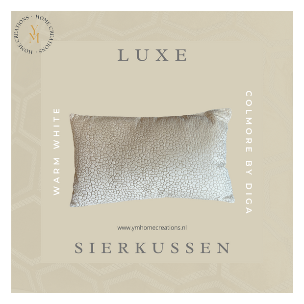 architect Pelgrim plak Colmore Luxe Sierkussen Warm White 50x30 – Y&M Home Creations